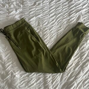 Halara Jogger Army Green Women’s Large Drawstring Relaxed Fit Athletic Pants